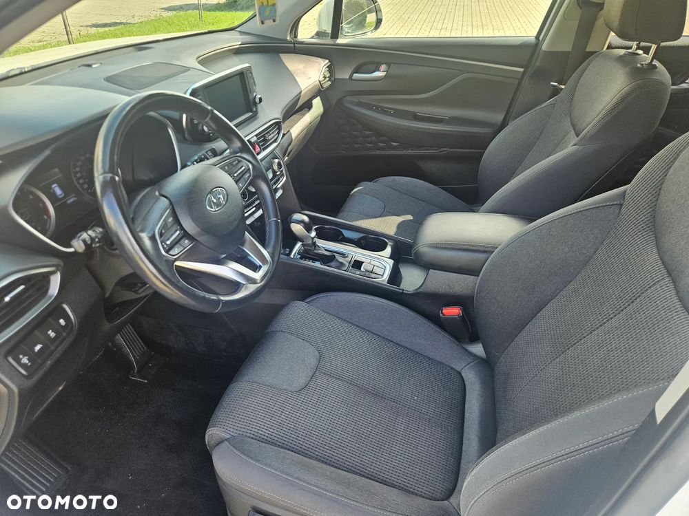 Hyundai Santa Fe - 9