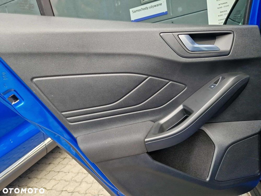 Ford Focus SW 1.0 EcoBoost mHEV Titanium X - 23