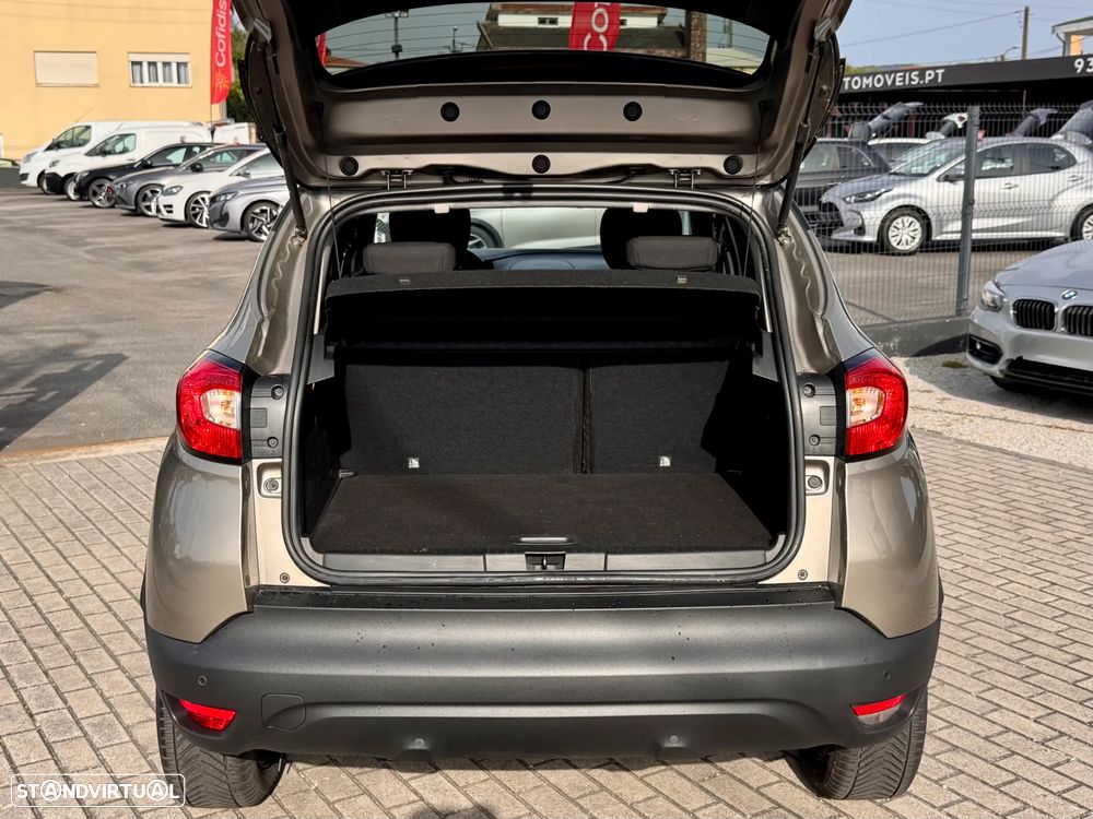 Renault Captur 0.9 TCE - 19