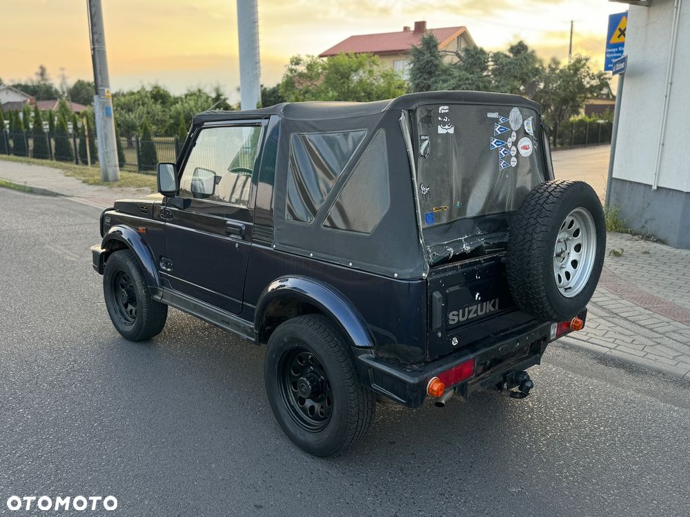 Suzuki Samurai - 3