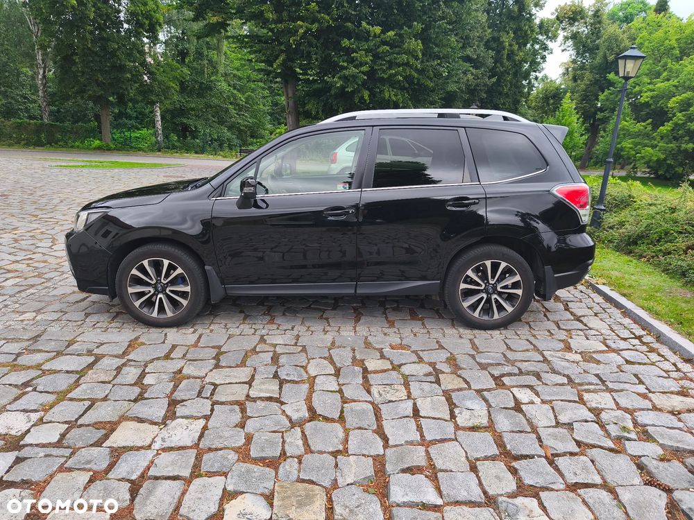 Subaru Forester 2.0 XT Platinum Lineartronic - 11