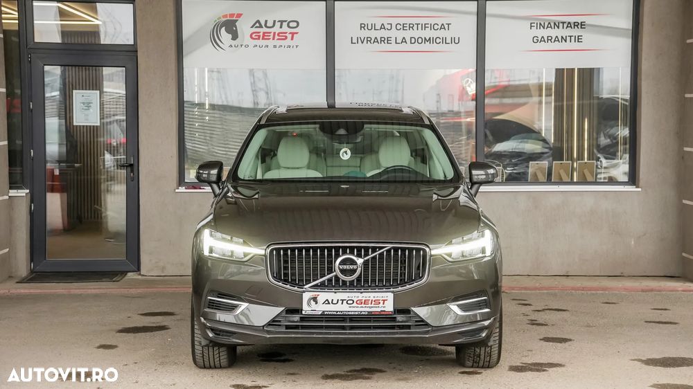 Volvo XC 60 T6 AWD Recharge Geartronic Inscription - 3