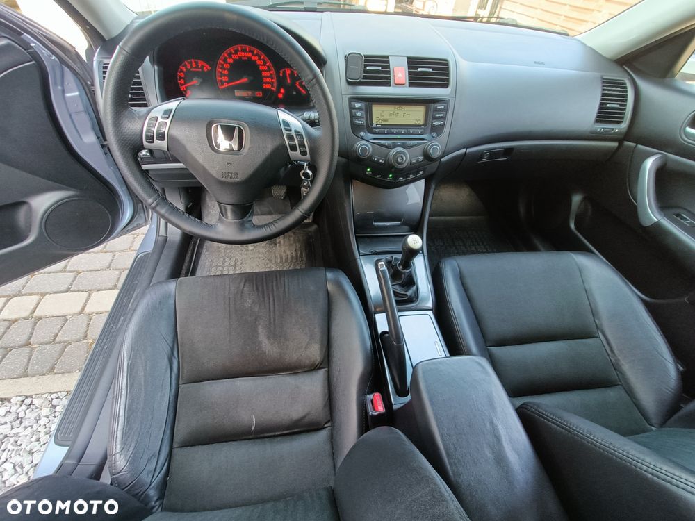 Honda Accord - 6