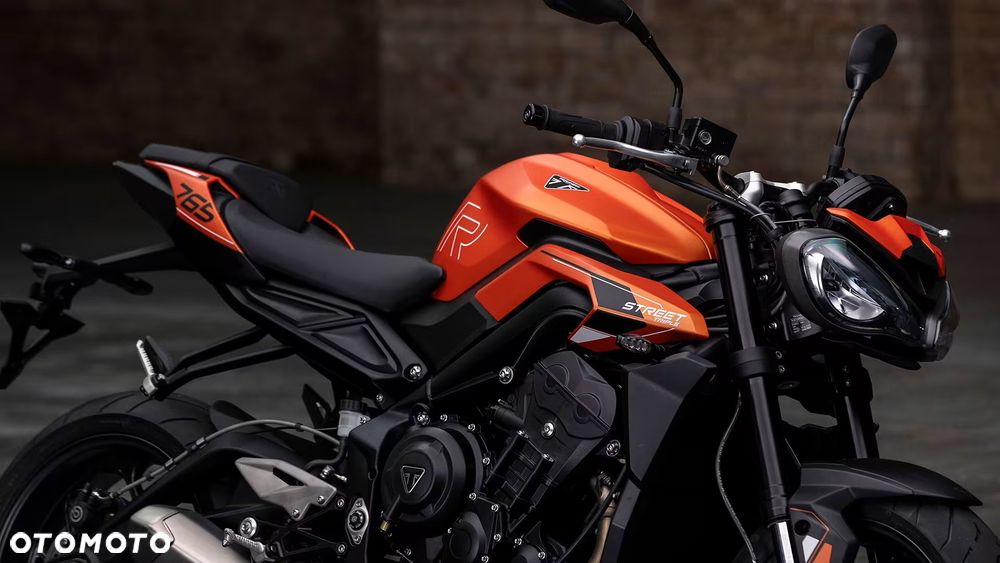 Triumph Street Triple - 3