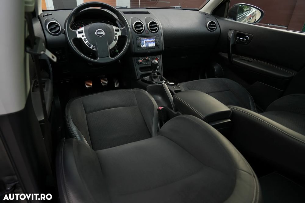 Nissan Qashqai 1.6 DCI 4 x 4 DPF Start/Stop tekna - 11