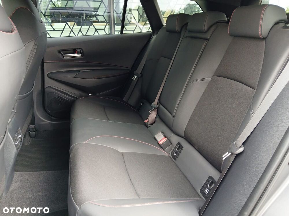 Toyota Corolla - 6