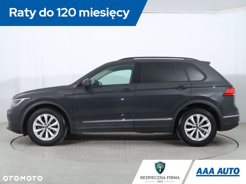 Volkswagen Tiguan - 3