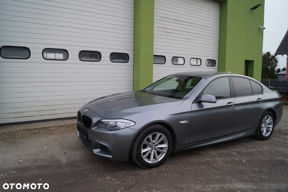 BMW Seria 5 520d - 28