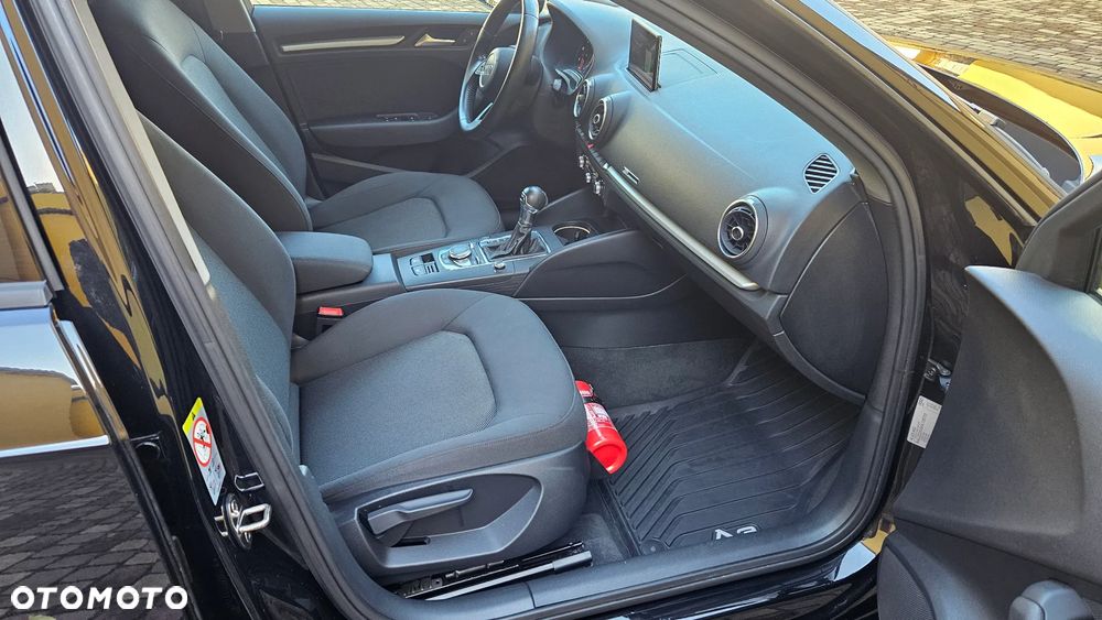Audi A3 Sportback 35 TDI S tronic - 20