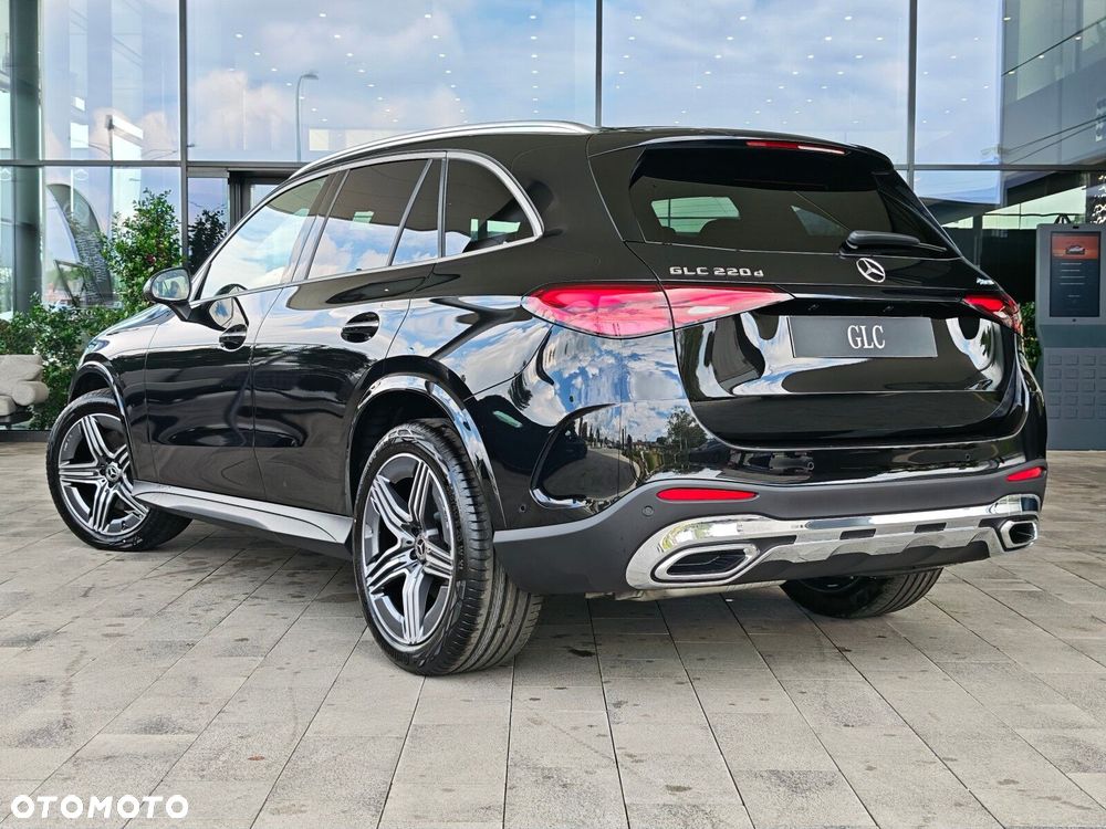 Mercedes-Benz GLC - 8