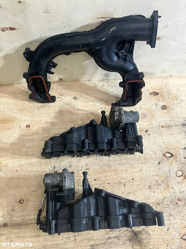 KOLEKTOR DOLOTOWY SSĄCY AUDI A6 C6 2.7TDI 3.0TDI BPP PRAWY LEWY KLAPKI NASTAWNIK 059145762B 059129711AF - 1