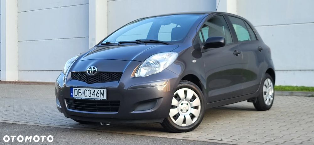 Toyota Yaris 1.0 Entry - 1