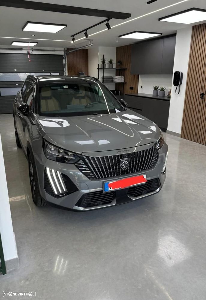 Peugeot 2008 1.2 PureTech GT EAT8 - 1