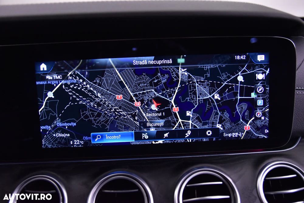 Mercedes-Benz E 300 9G-TRONIC AMG Line - 22