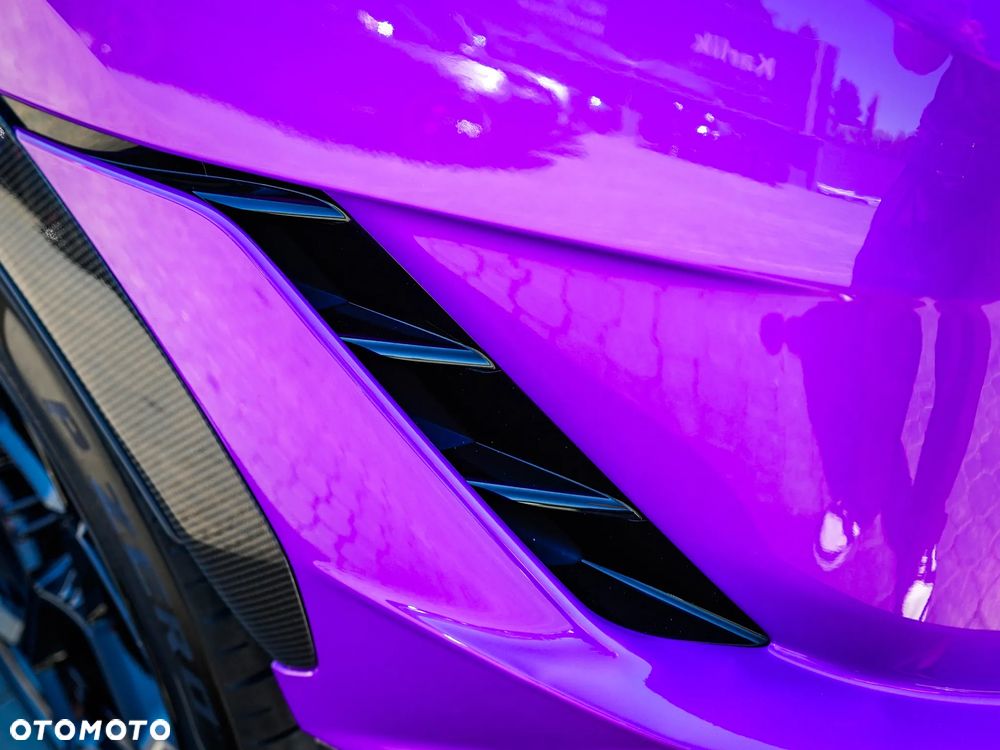 Lamborghini Urus - 12