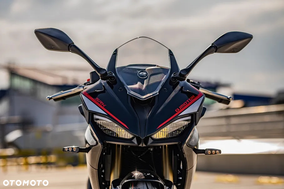 QJMOTOR SRK 125R - 11