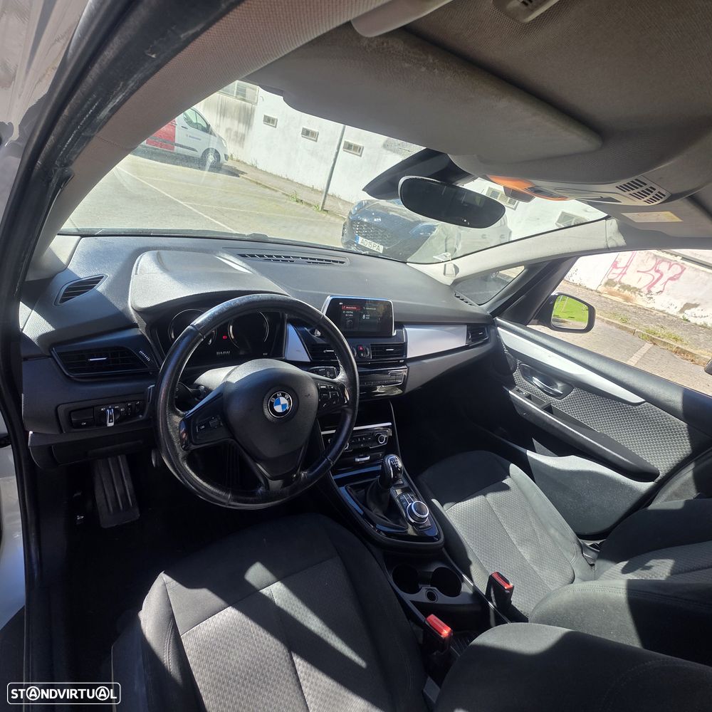 BMW 216 Gran Tourer d 7L Line Sport - 6