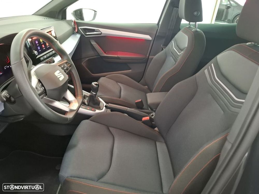 SEAT Arona 1.0 TSI FR - 12