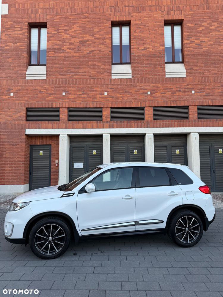 Suzuki Vitara 1.6 XLED 2WD - 28