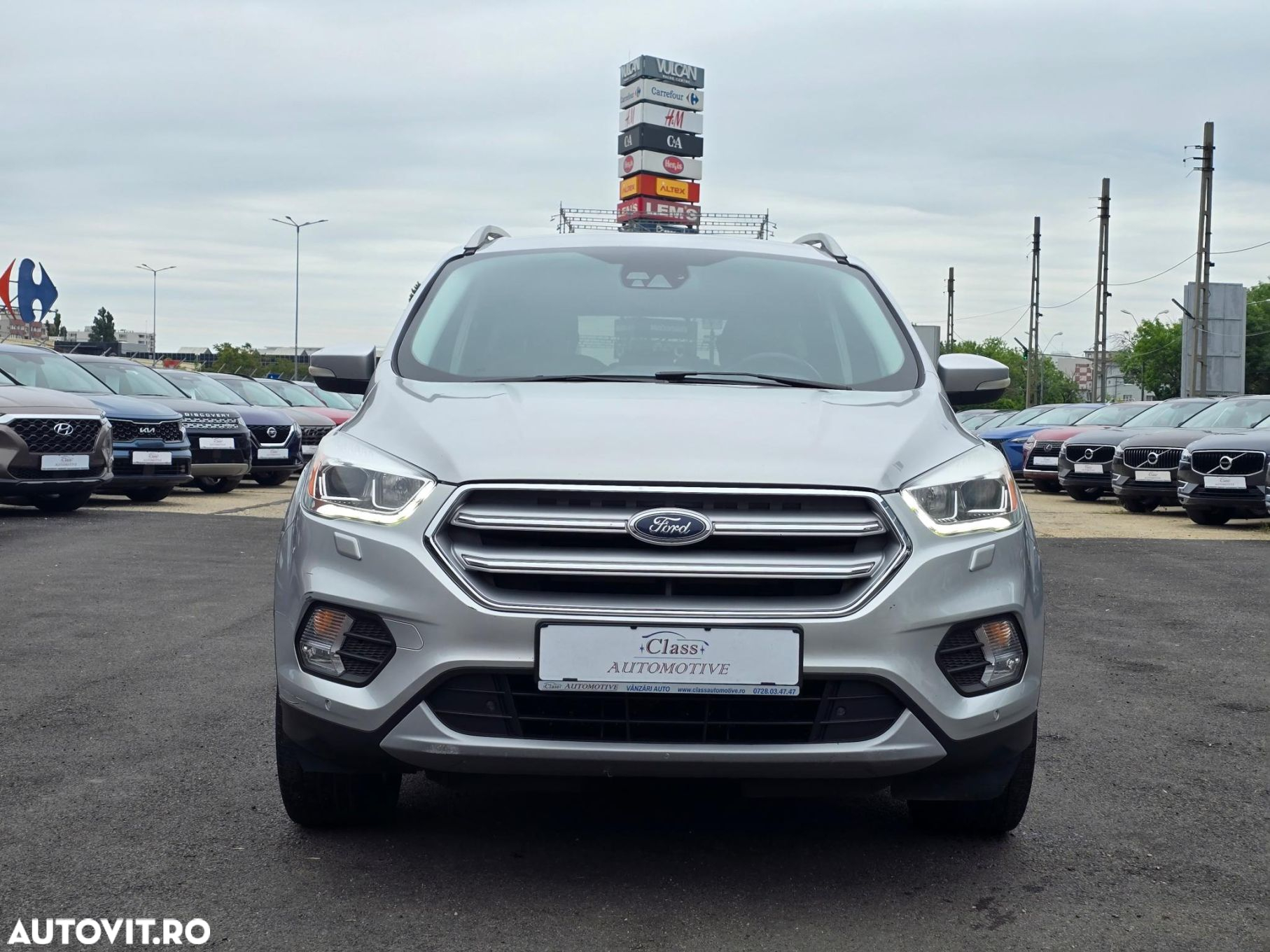 Ford Kuga - 2