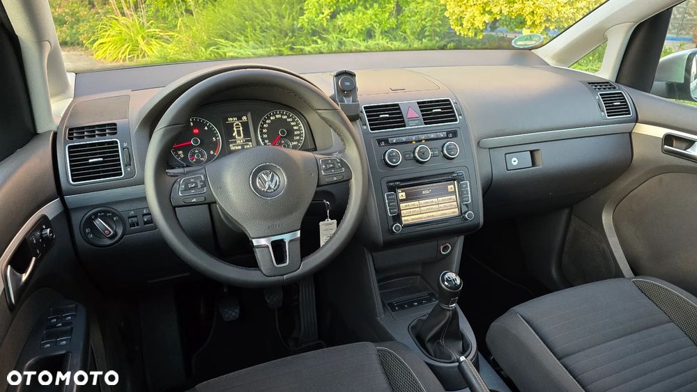Volkswagen Touran 2.0 TDI DPF Cup - 10