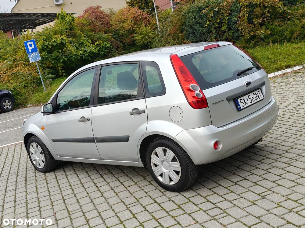 Ford Fiesta 1.4 Fun X - 12
