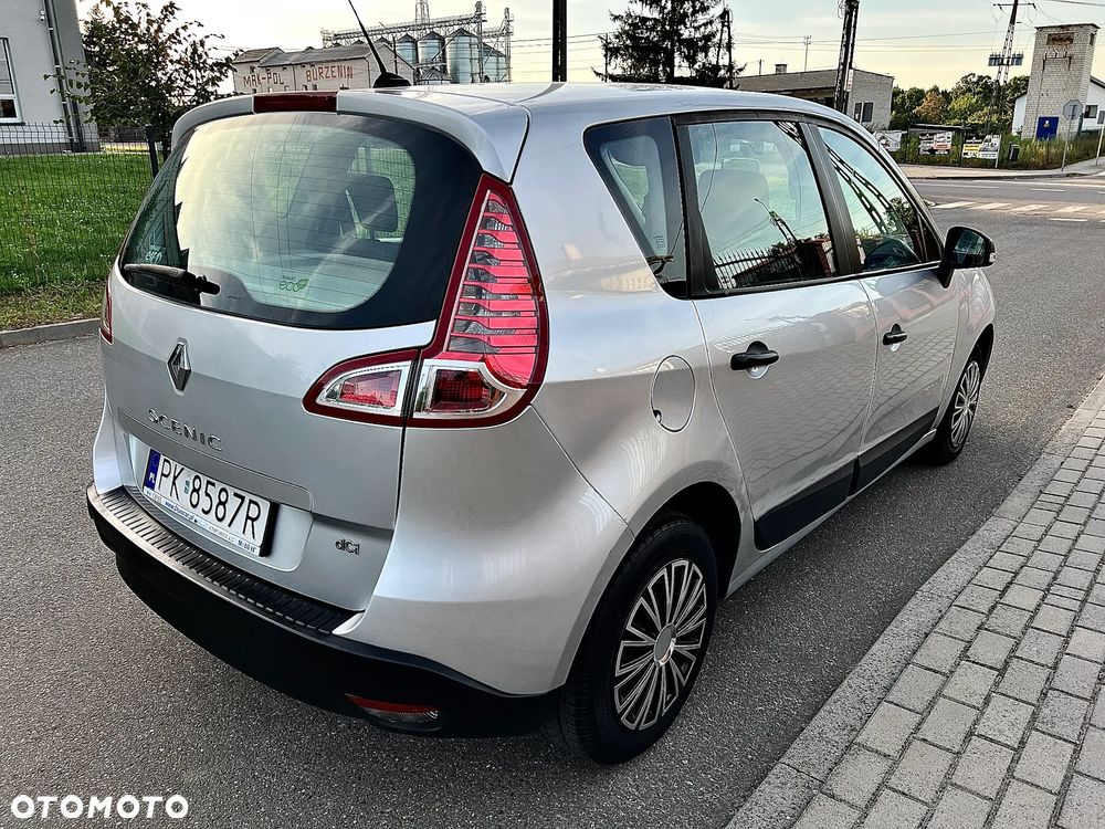 Renault Scenic - 4