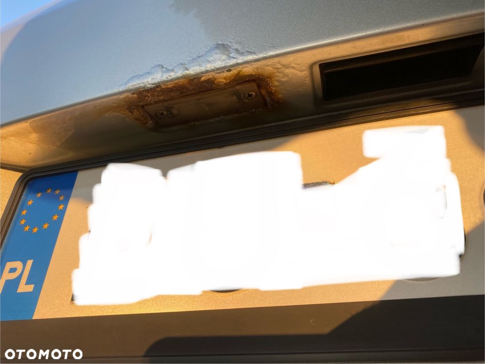 Volkswagen Golf Plus 1.9 TDI DPF Tour - 11