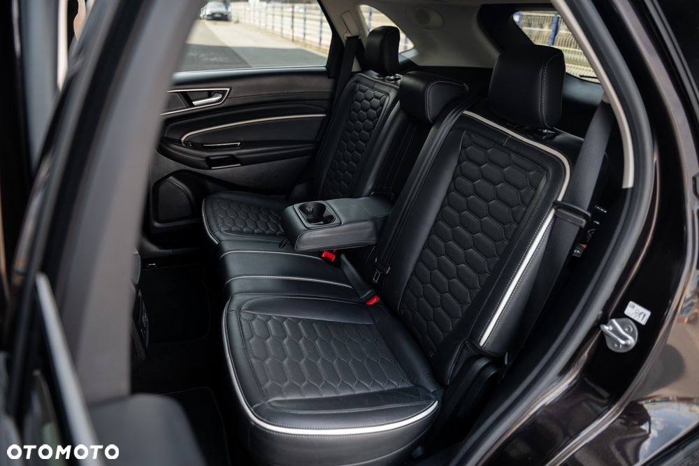 Ford Edge 2.0 EcoBlue Bi-Turbo 4x4 Vignale - 35