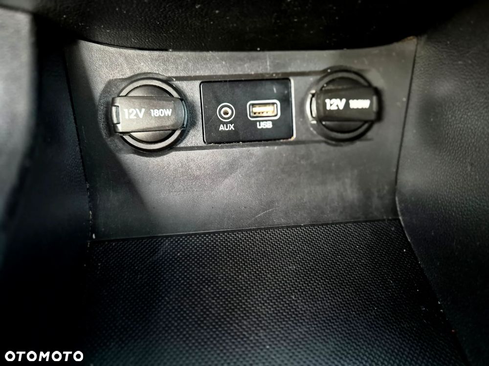 Hyundai i20 1.2 Intro Edition - 34