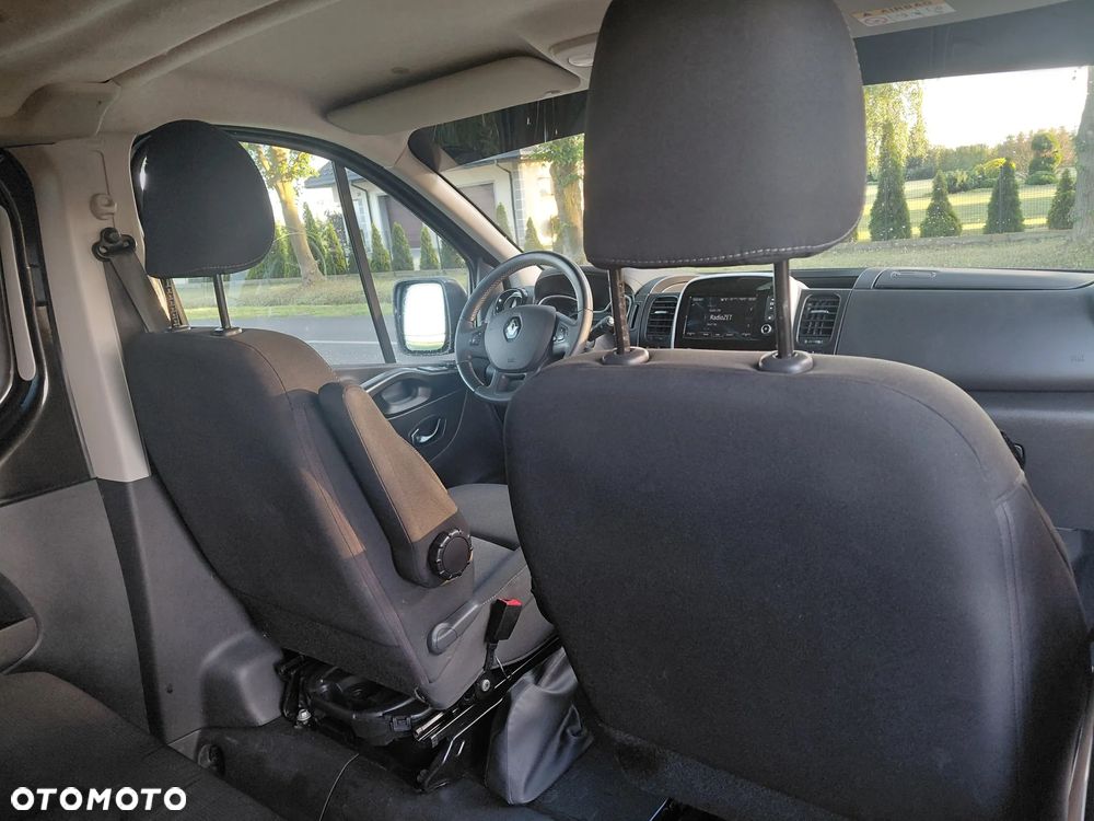 Renault Trafic - 18