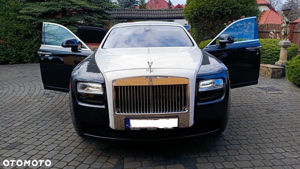 Rolls-Royce Ghost - 3