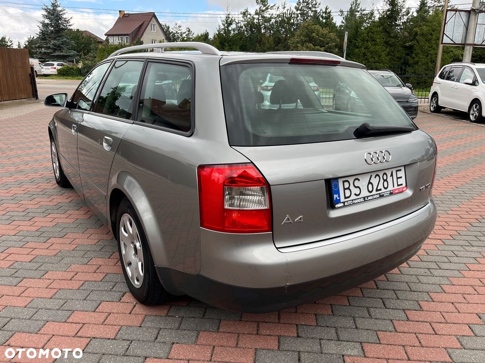 Audi A4 Avant - 3