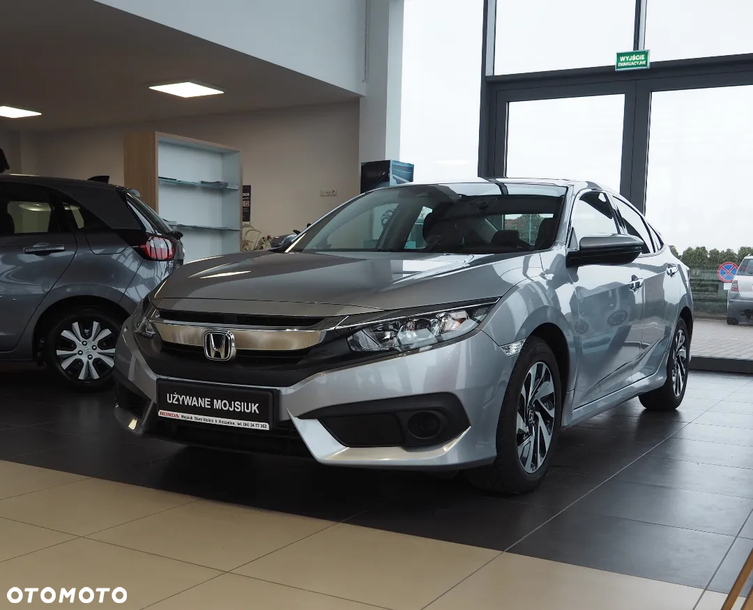 Honda Civic 1.5 T Comfort - 3