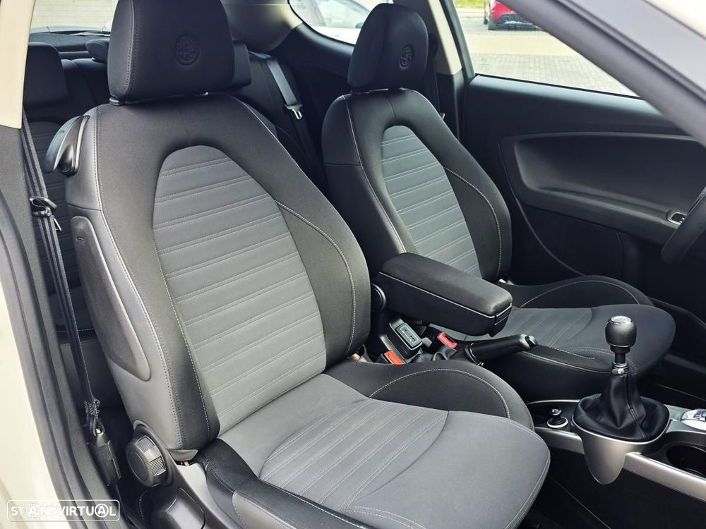 Alfa Romeo MiTo 0.9 T TwinAir Super - 21