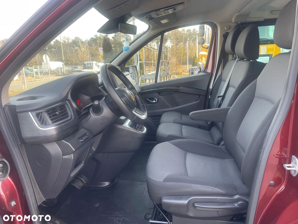 Renault Trafic 2.0 dCi EDC - 18
