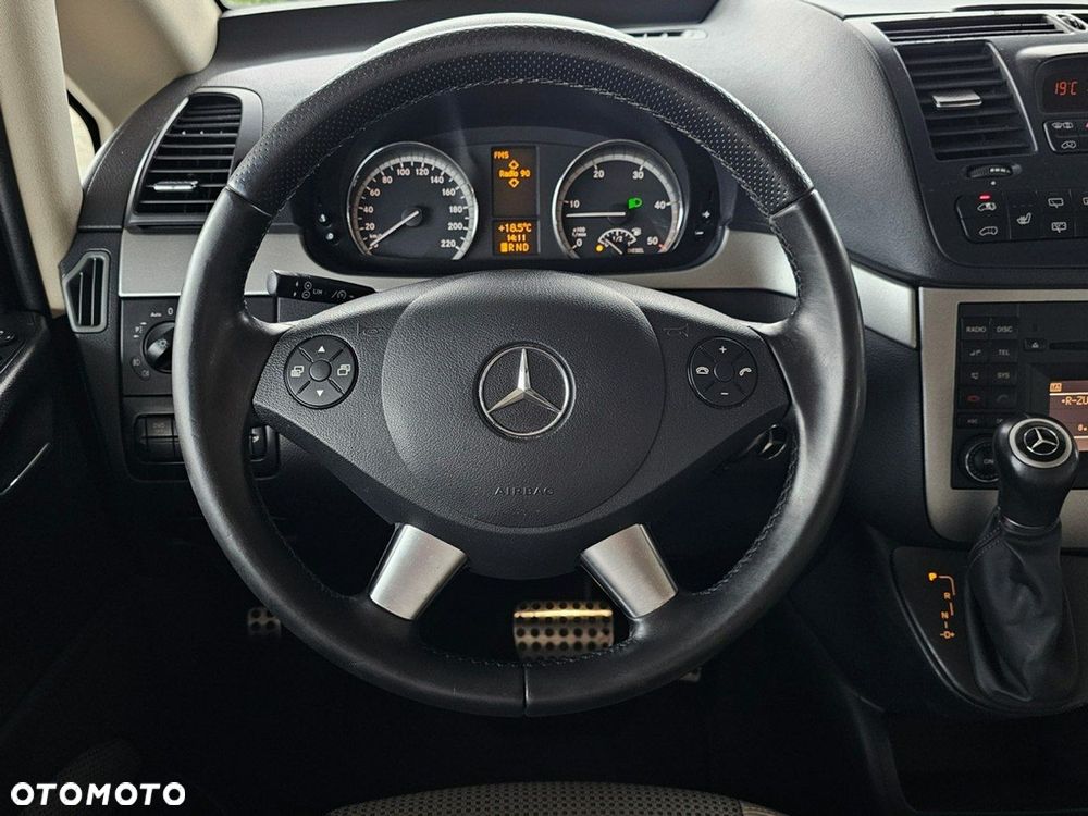 Mercedes-Benz Viano - 19