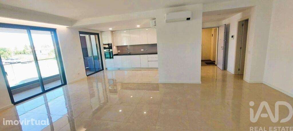 Apartamento T2 em Albufeira e Olhos de Água de 116,00 m2 - Grande imagem: 2/18