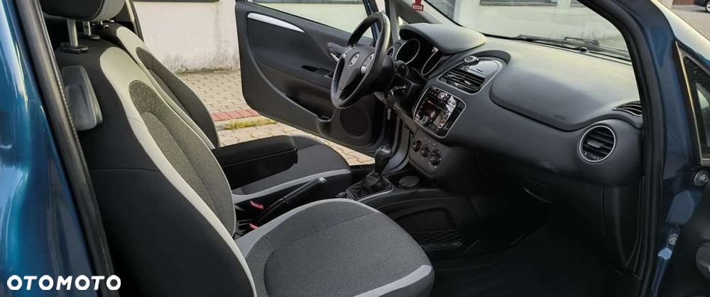 Fiat Punto - 32
