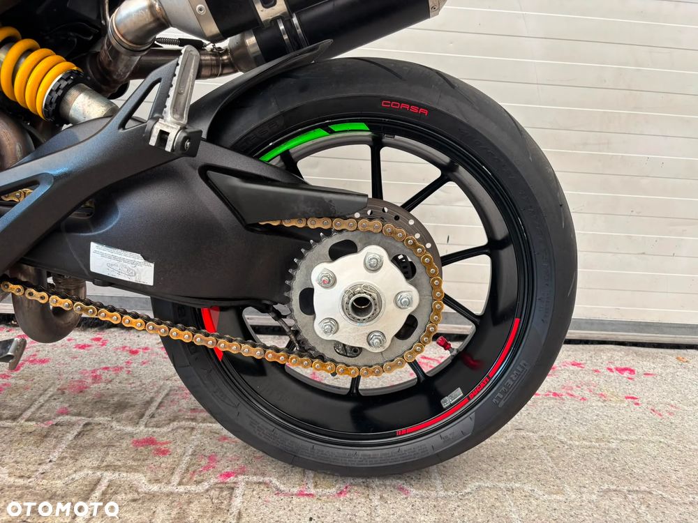 Ducati Monster - 24