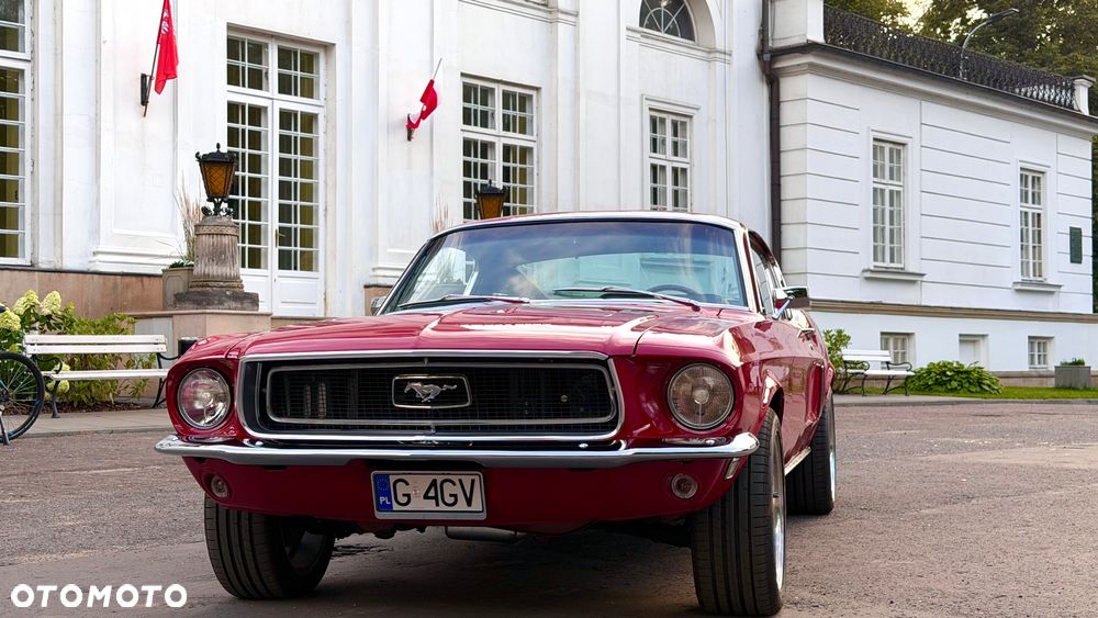 Ford Mustang - 3