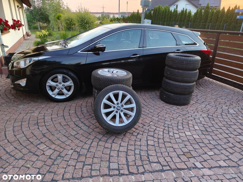 Hyundai i40 1.7 CRDi Comfort - 1