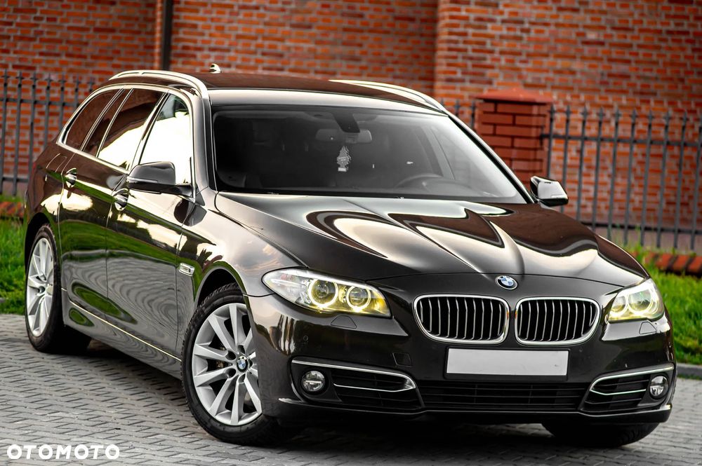 BMW Seria 5 530d Sport-Aut Luxury Line - 11