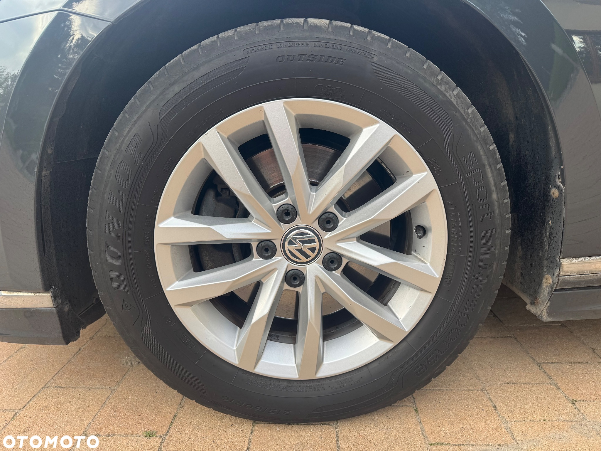 Volkswagen Passat 2.0 TDI BMT Highline - 9