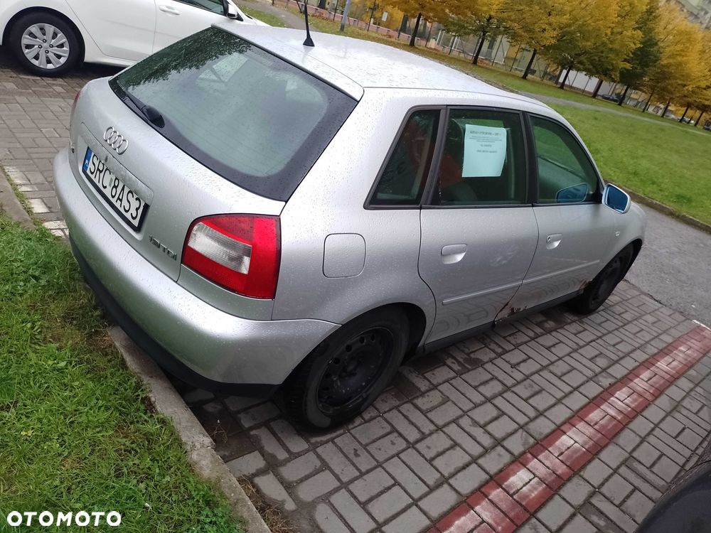 Audi A3 Sportback - 6