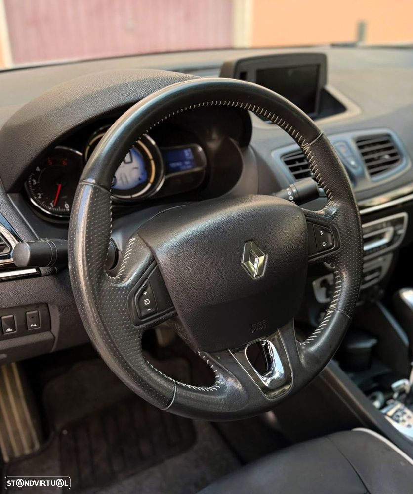 Renault Fluence 1.5 dCi Exclusive EDC - 8