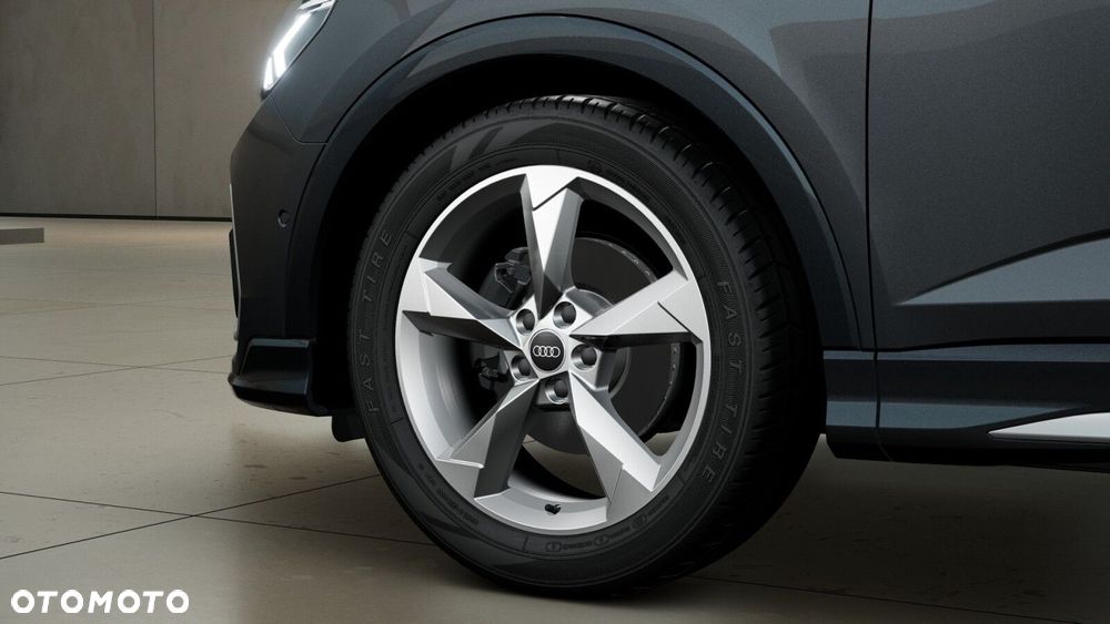 Audi Q3 Sportback - 7