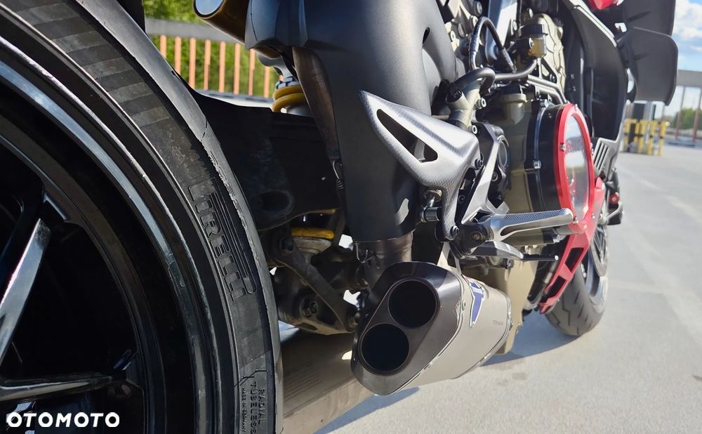 Ducati Streetfighter V4 - 12