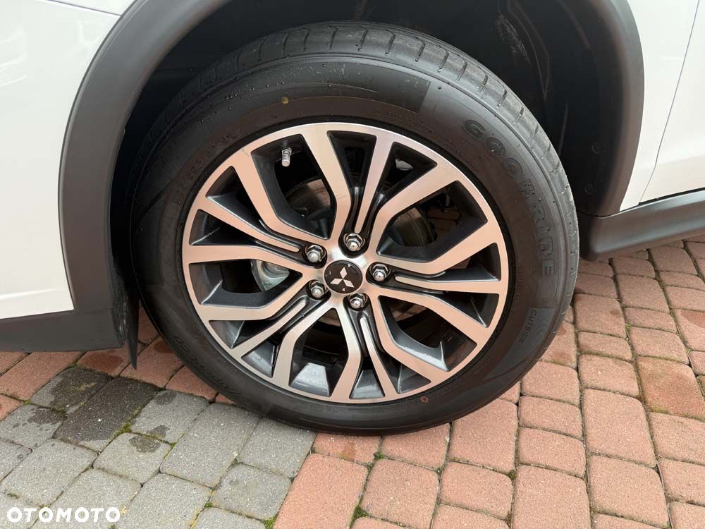 Mitsubishi ASX 1.6 ClearTec 2WD Diamant Edition+ - 14