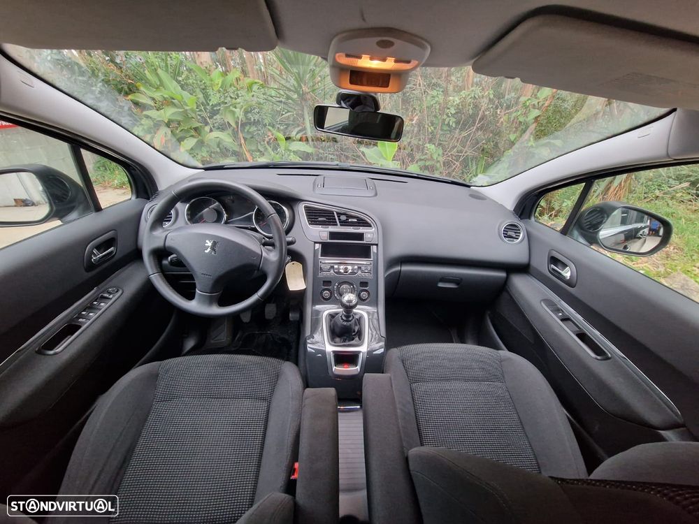 Peugeot 5008 1.6 HDi Executive JLL17 - 8
